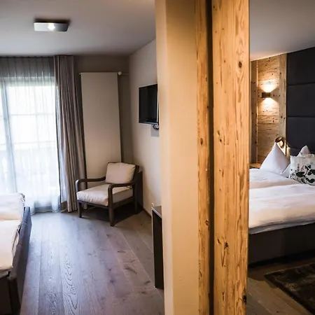 Dieschen Hotel 3*