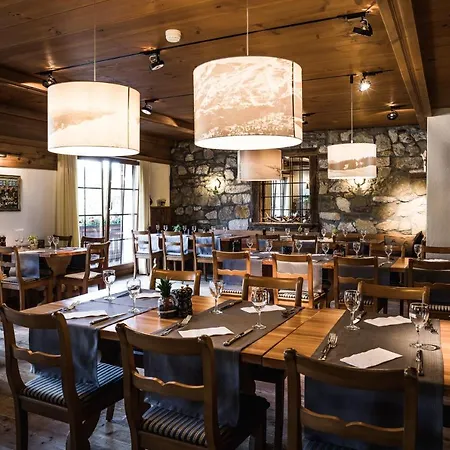 帝释恩酒店 伦策海德